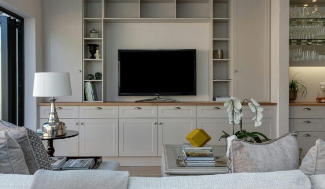 Mükemmel Kitap, Film, Dizi Önerileriyle Keyifli Bir Hafta Sonu Geçirin!