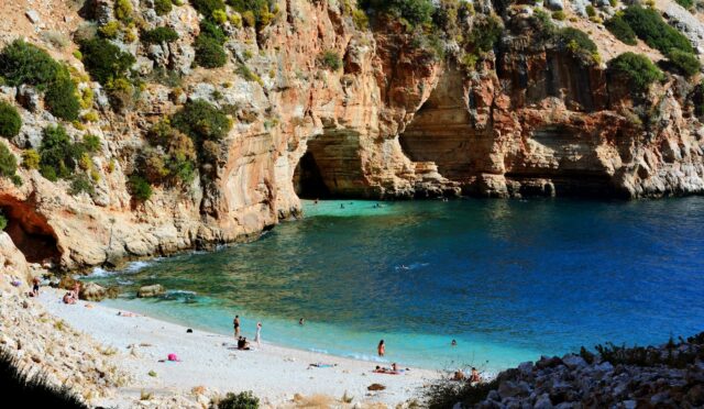 Evlilikte Mutluluğu Artıran Tatil Önerileri