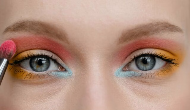 Profesyonellerden Az Bilinen Makyaj Hileleri